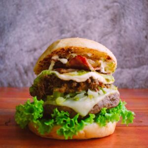 a-nosotros-tambien-se-nos-hace-agua-la-boca-viendo-la-nueva-burger-se-antojaron-caigan-1